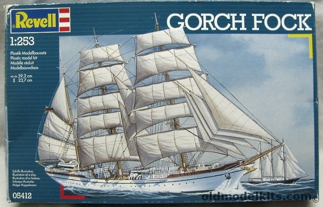 Revell 1/253 Gorch Fock Training Sailing Ship, 05412 plastic model kit